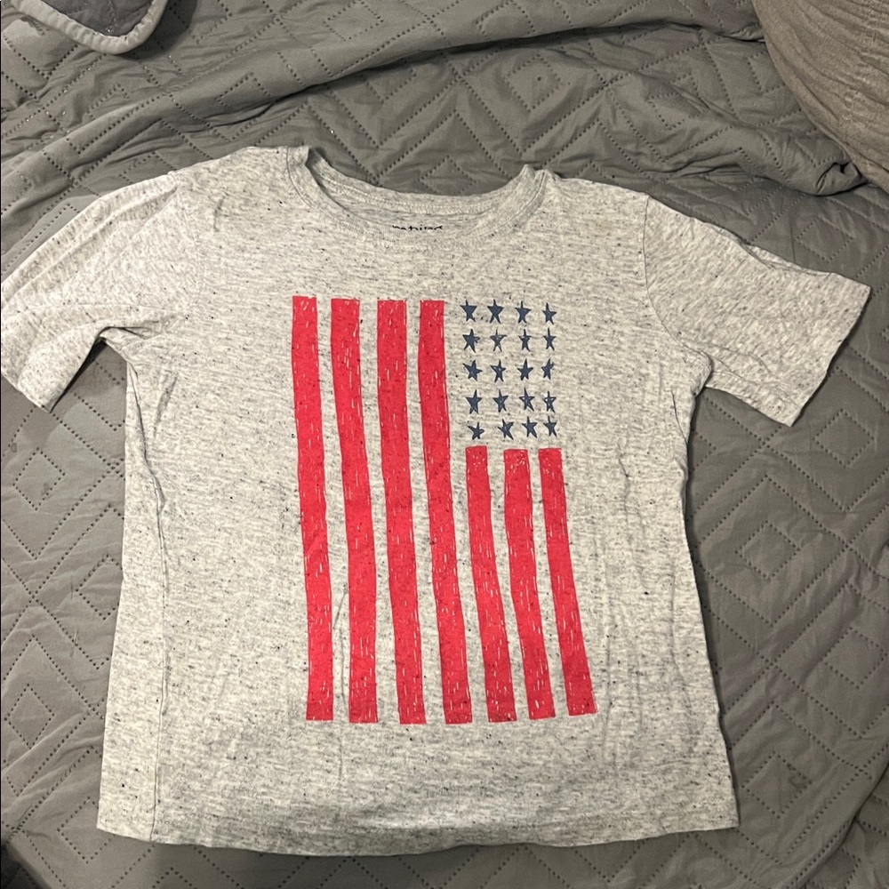 Gray Kids Shirt with Red and Blue Flag Design - Size 5